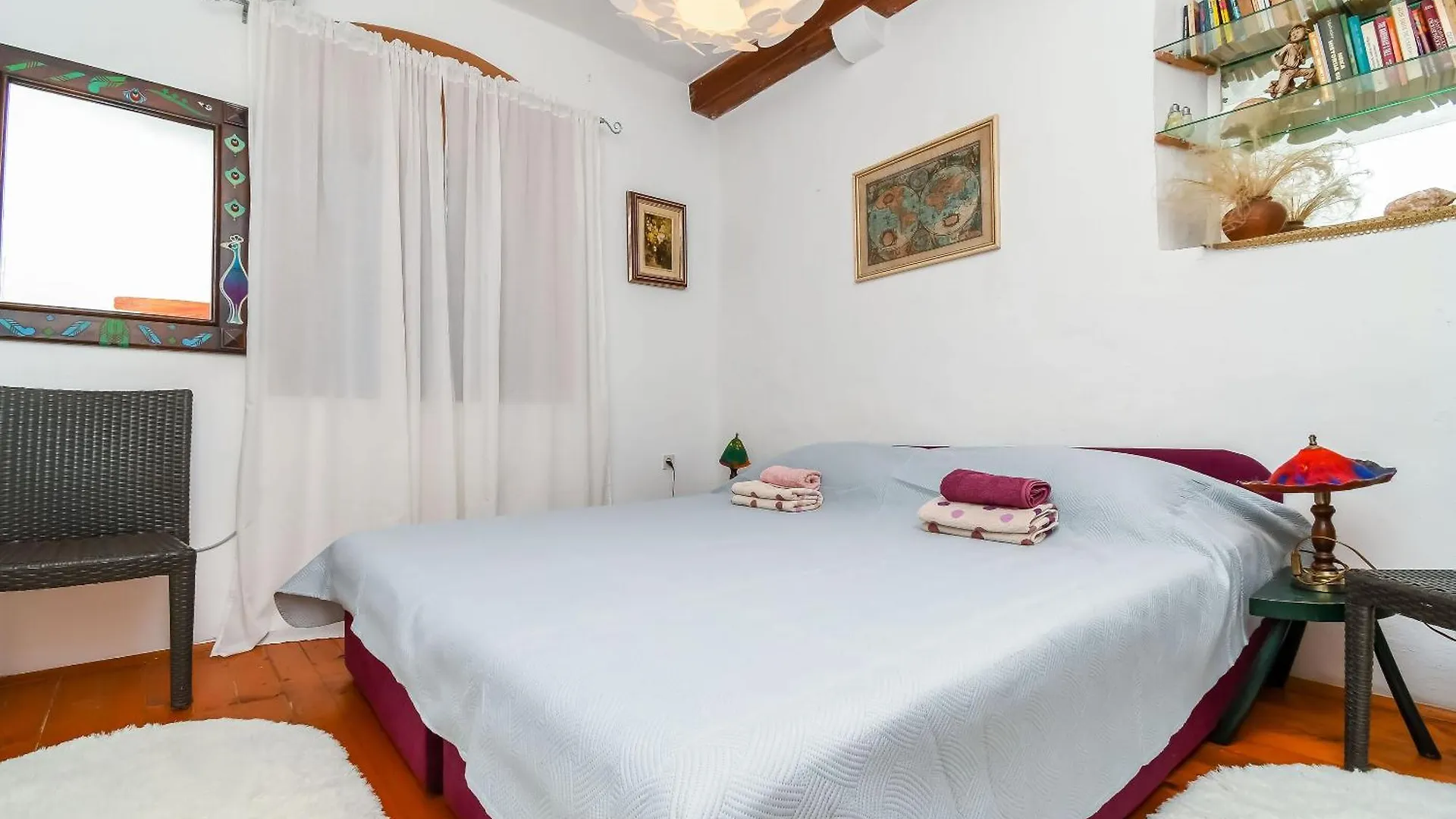Room Biljana Trogir Guest house